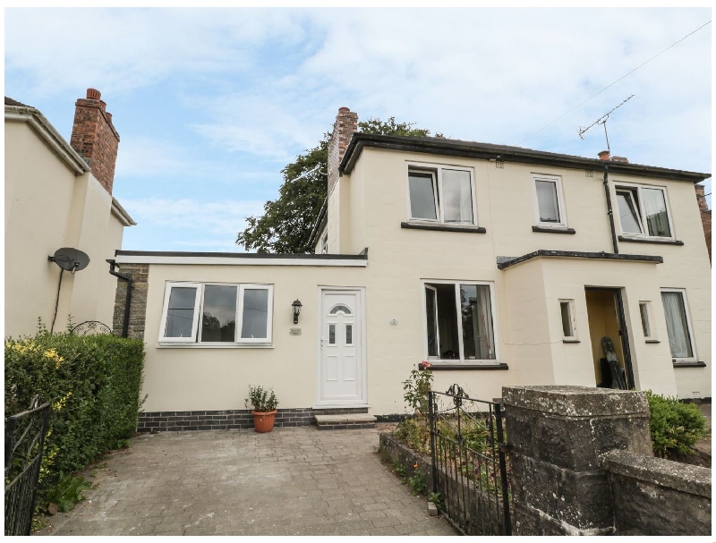 Click here for more about Roaches View