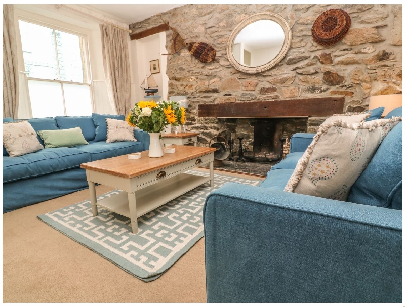 Click here for more about Puffin Cottage