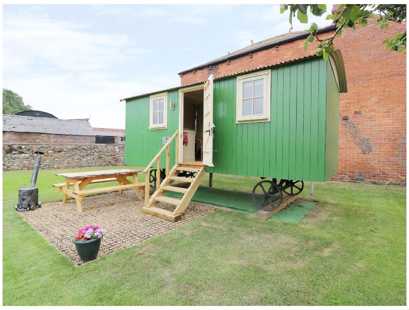Click here for more about Hannah's Hide
