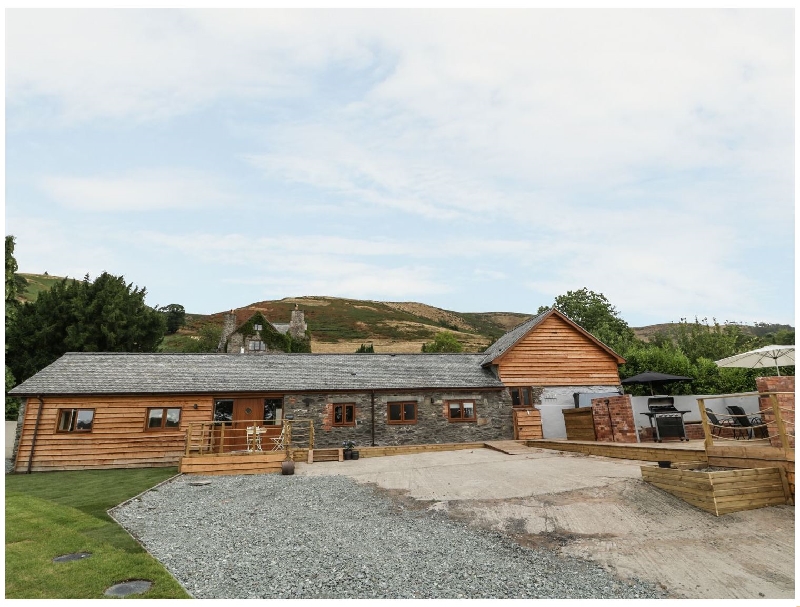 Click here for more about Rhianwen- Plas Moelfre Hall Barns