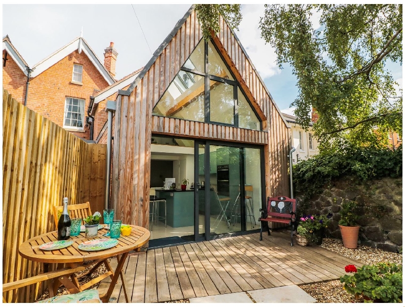 Click here for more about Little Mornington