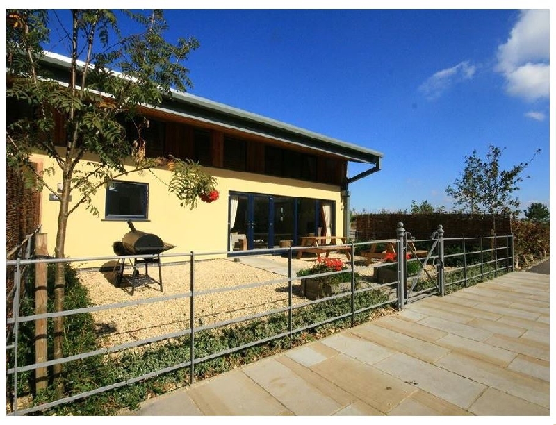 Click here for more about Cobnut Barn