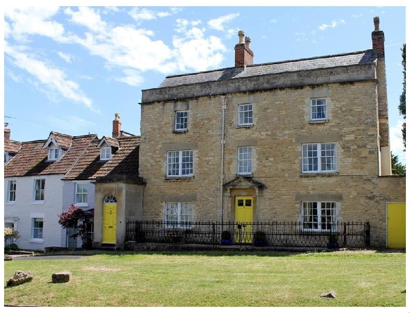 Click here for more about Horsebrook House Apartment