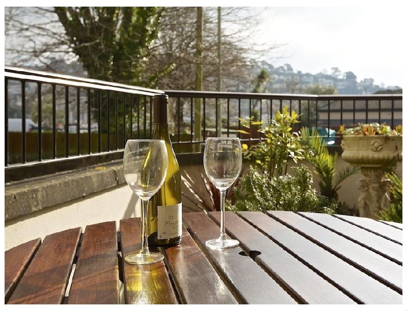 Click here for more about 4 Dartmouth House