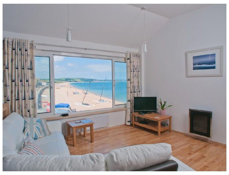 Click here for more about Boathouse Cottage