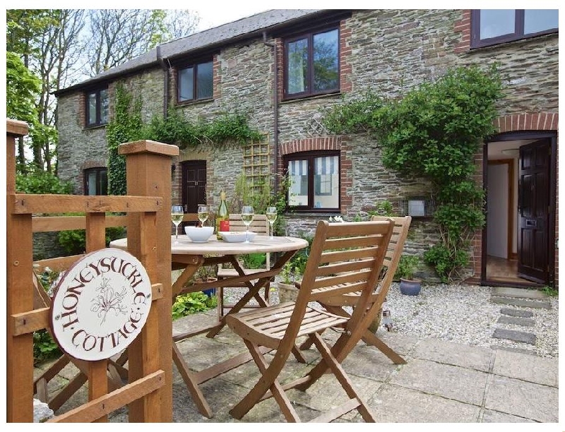 Click here for more about Honeysuckle Cottage