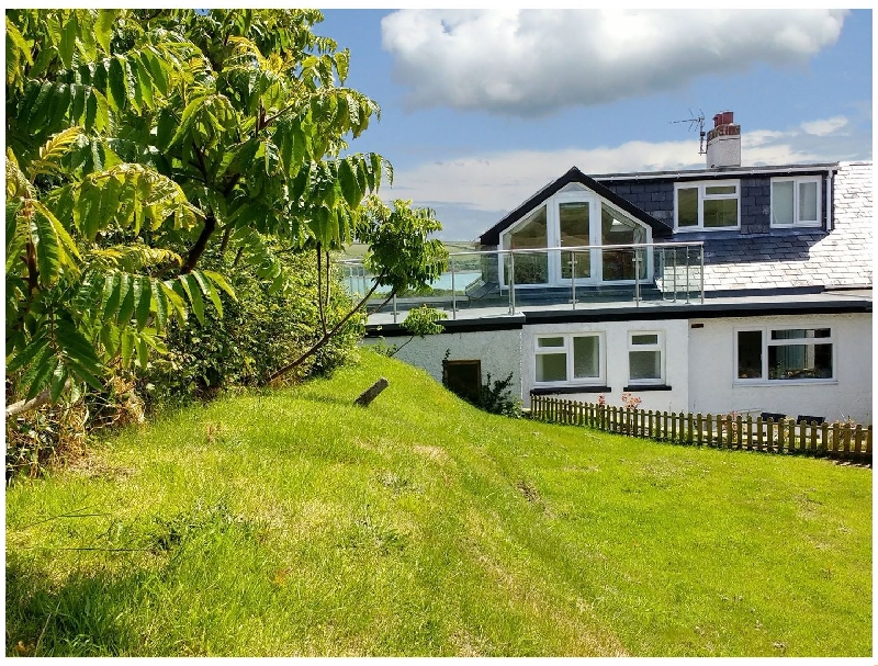 Welsh holiday cottages - Waters Edge