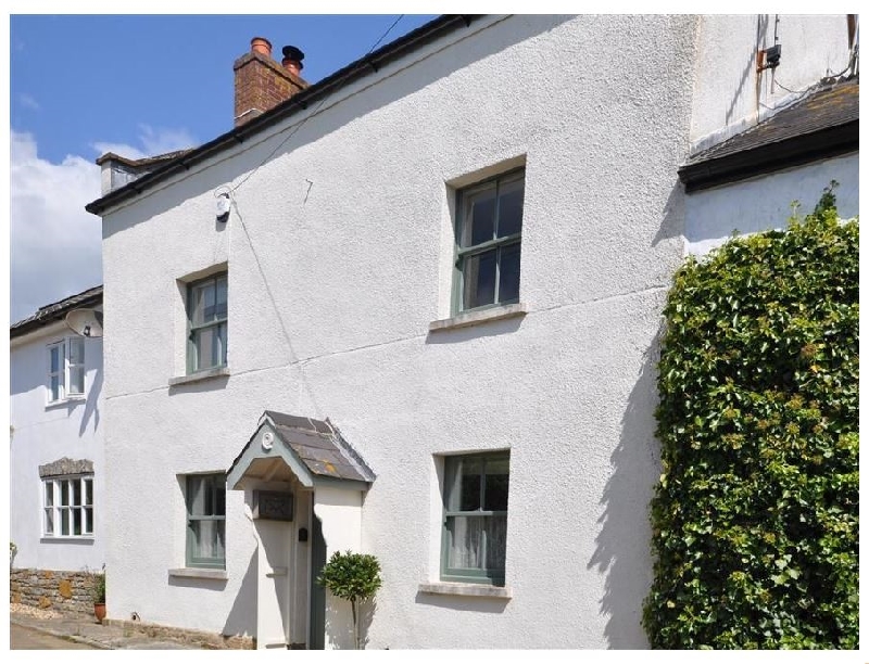 Click here for more about Field View Cottage