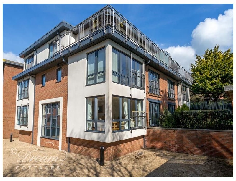 Click here for more about Newton's Cove View