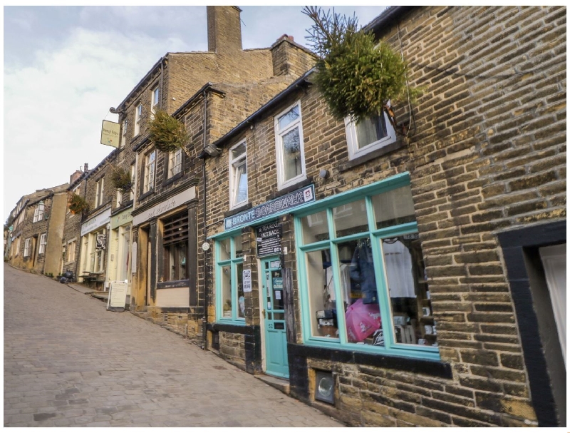 Click here for more about Turners' Retreat