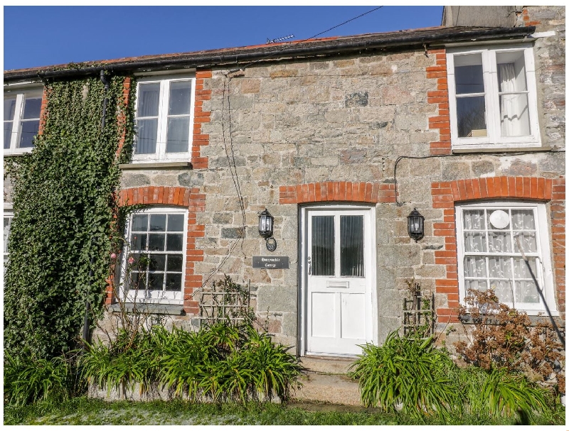 Click here for more about Honeysuckle Cottage