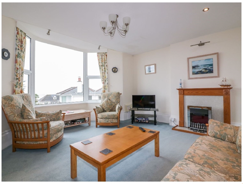 Click here for more about Yellow Sands Apartment 4