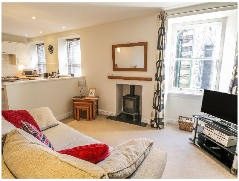 Click here for more about La'l Tethera