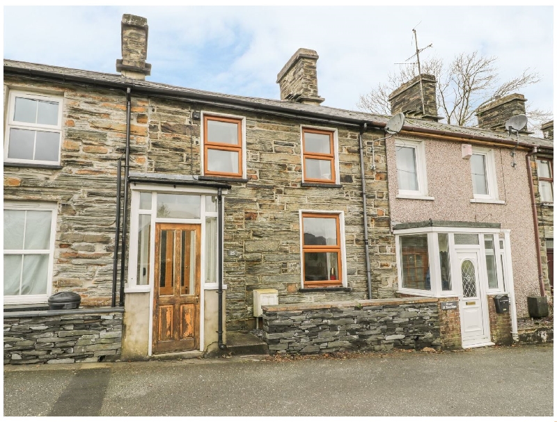 Welsh holiday cottages - 25 Tyn y Maes