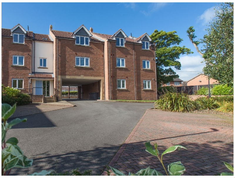 Click here for more about 6 Eureka Mews
