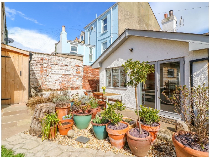 Click here for more about 31 Exeter Street