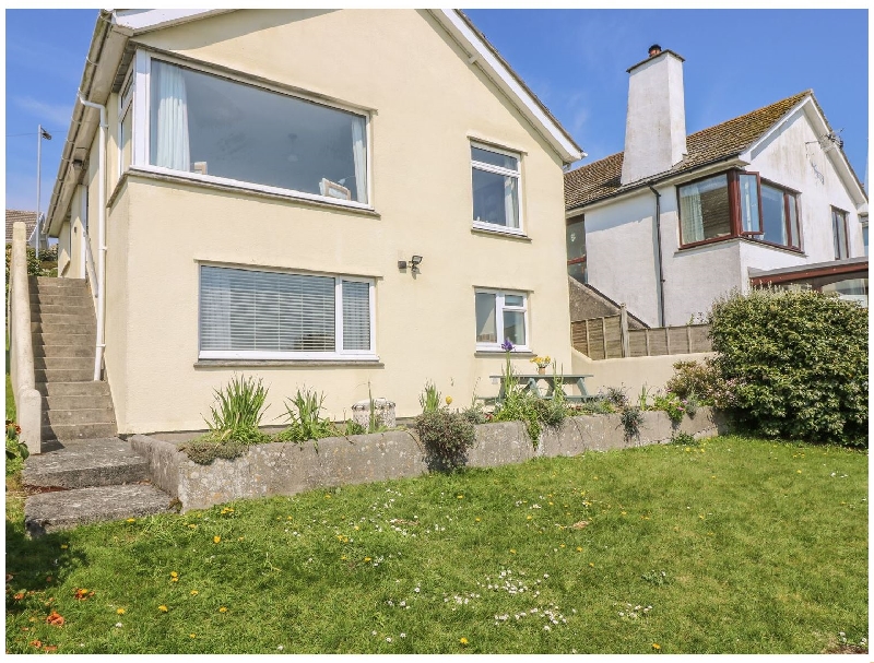 Click here for more about Wootton Gray