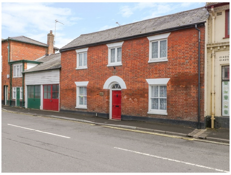 Click here for more about Riverside House