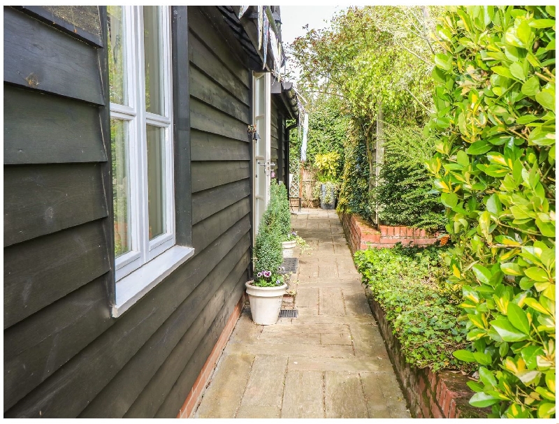 Click here for more about Garden Retreat