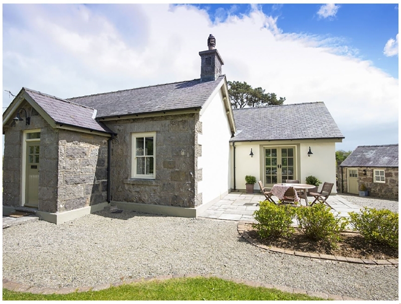 Click here for more about Tegfryn Cottage