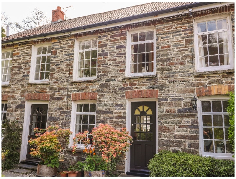Click here for more about Weavers Cottage