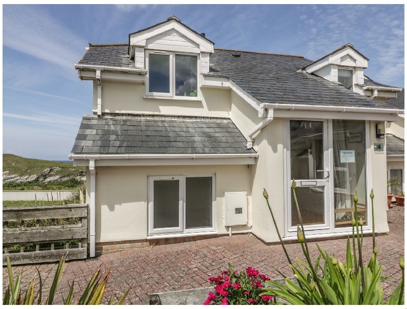 Click here for more about 6 The Watermark