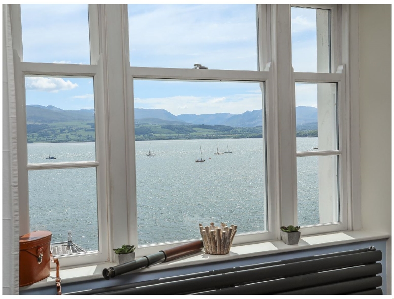 Click here for more about Gadlys House - Beau View
