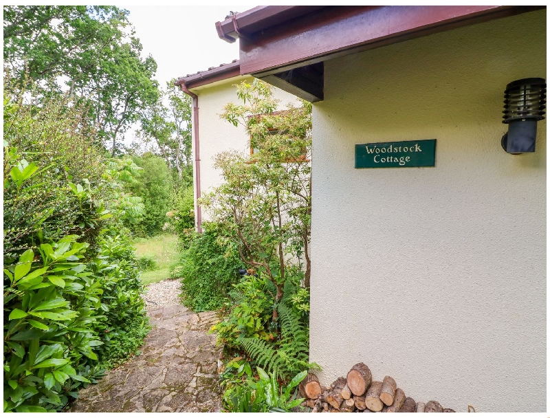 Click here for more about Woodstock Cottage