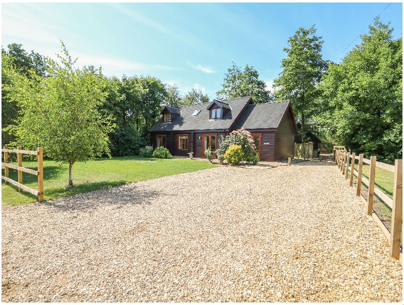 Click here for more about Lakeland Lodge