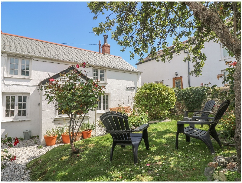 Click here for more about Elfin Cottage