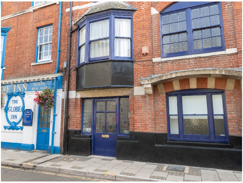 Click here for more about Watersmeet Apartment