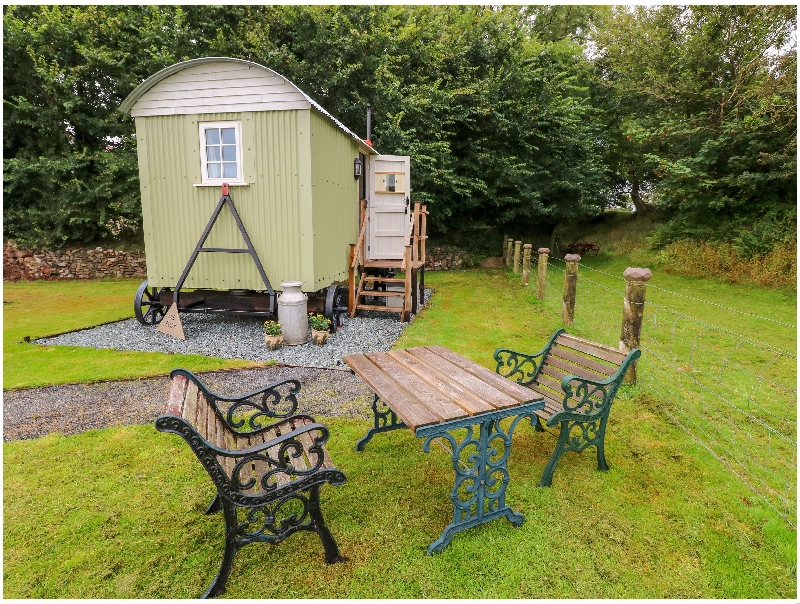 Click here for more about Shepherds Hut - The Crook