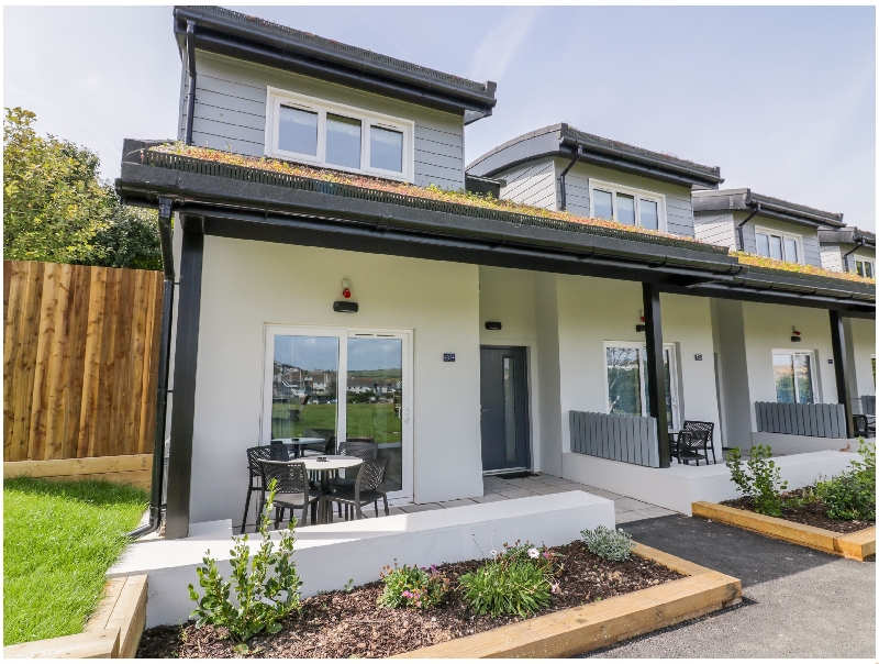 Click here for more about 31 Garden Villas