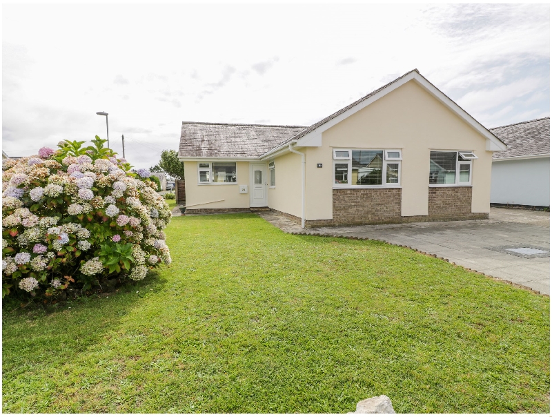 Welsh holiday cottages - 76 Cefn Y Gader
