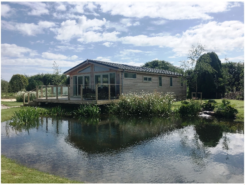 Click here for more about 5 Meadow Retreat