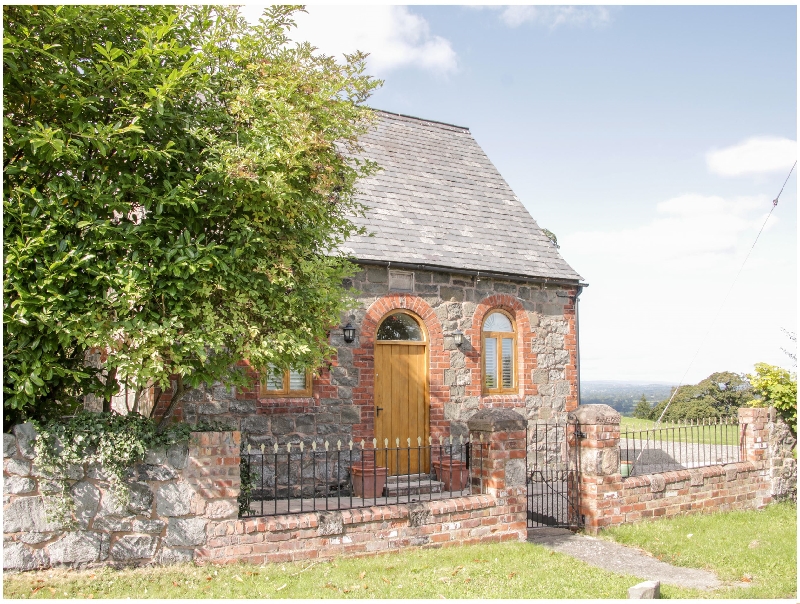 Welsh holiday cottages - Bausley Chapel