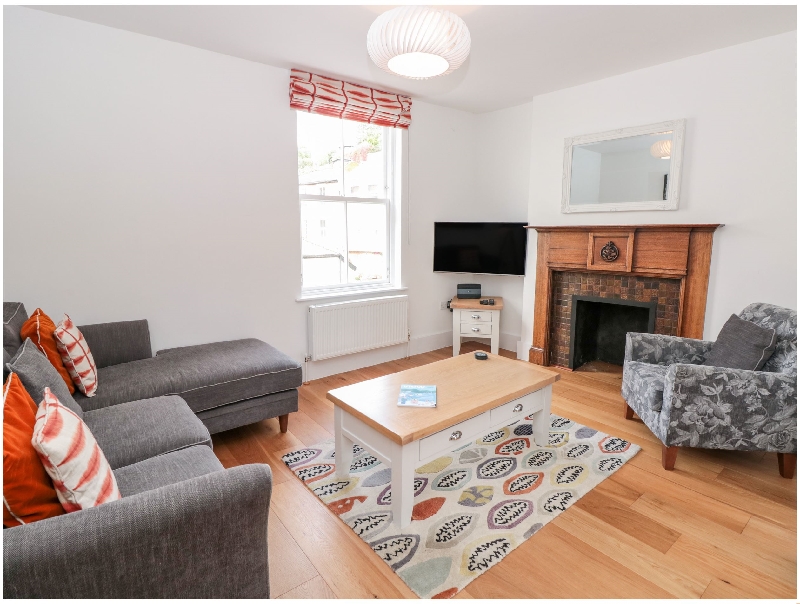 Click here for more about 24 Foss Street