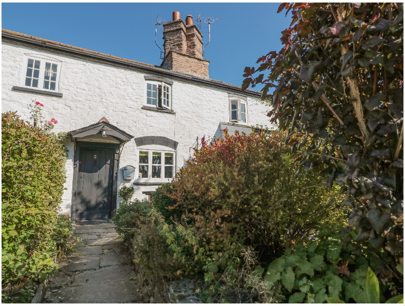 Click here for more about 2 High Gardens