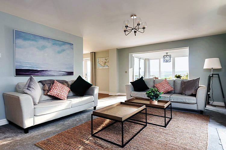 Click here for more about Belle Vue