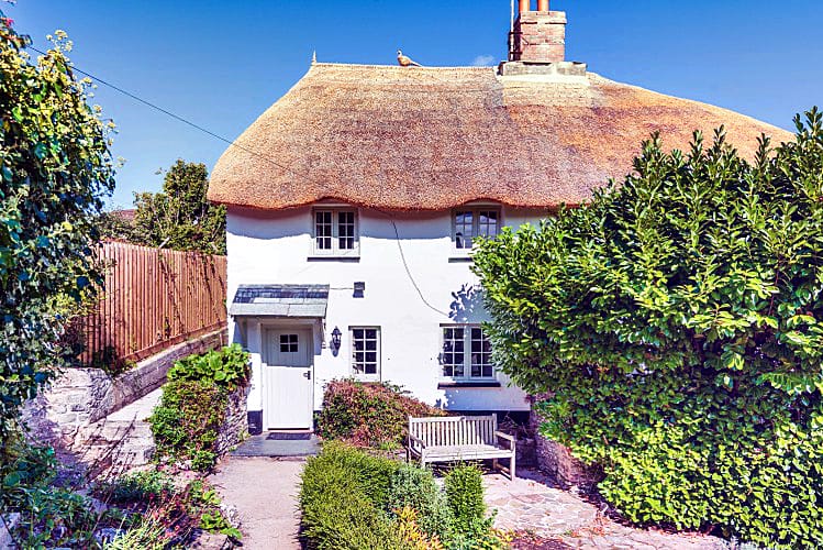 Click here for more about Clematis Cottage