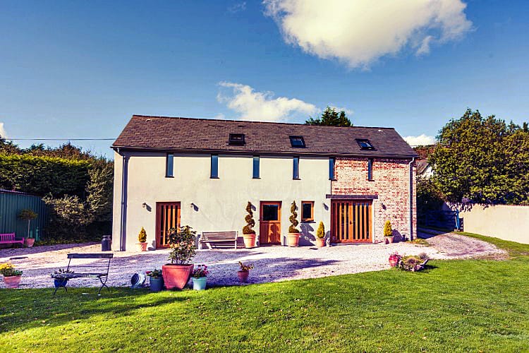 Click here for more about Bluegate Barn