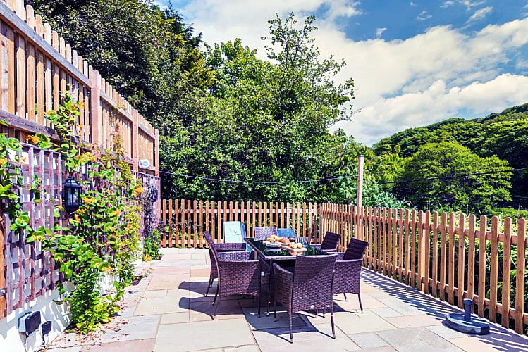 Click here for more about 1 Woodlands