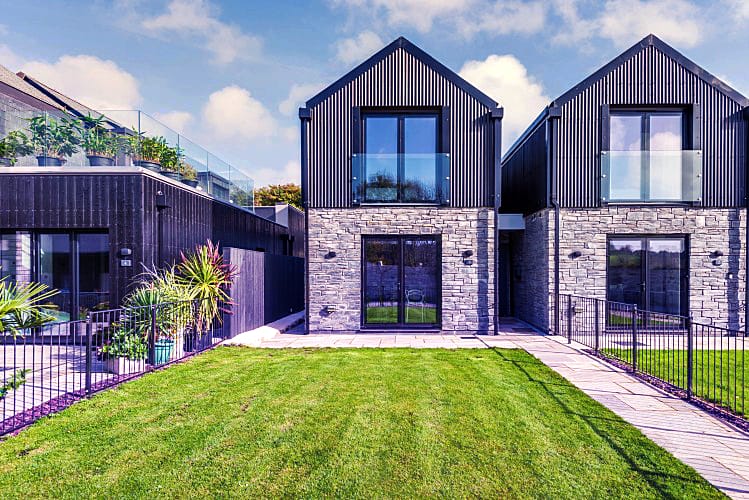 Click here for more about 3 The Nest