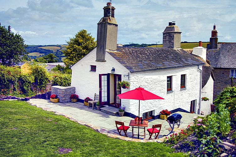 Click here for more about Garden Cottage